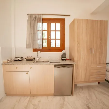 Evimeria Апартаменты